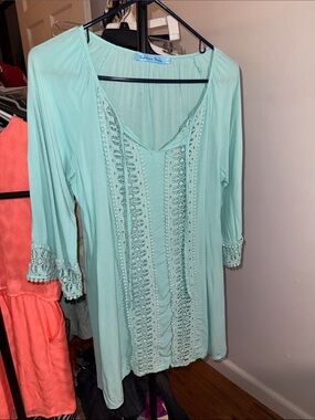 Seafoam Crochet-Trim V-Neck Tunic